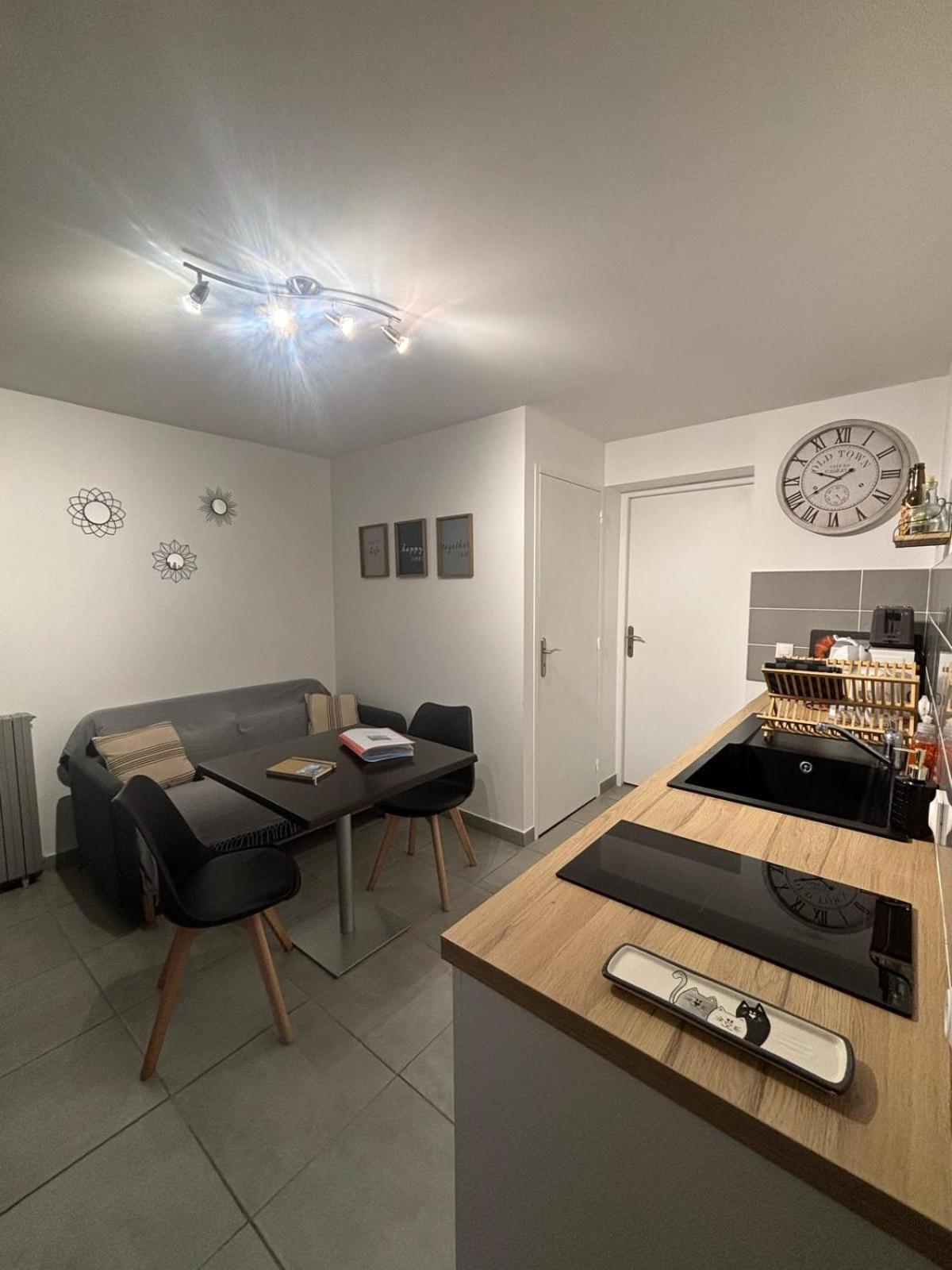 Appartement En Aveyron Aubin  Exterior foto